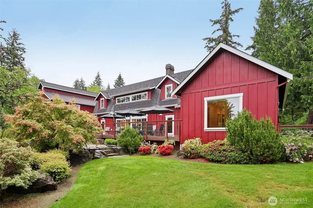 24827 NE 80th Street Redmond WA 98053
