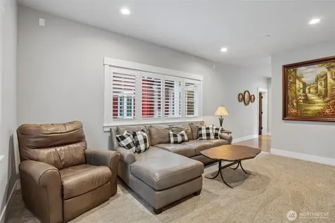 24827 NE 80th Street Redmond WA 98053