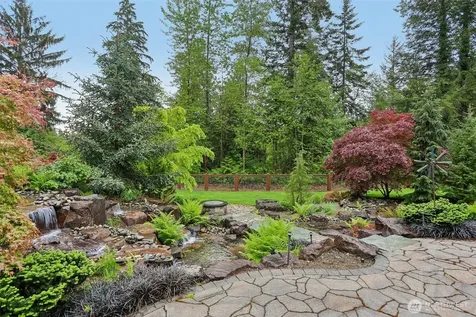 24827 NE 80th Street Redmond WA 98053