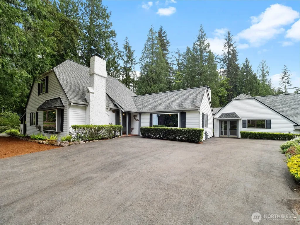 3306 217th Place SE Sammamish WA 98075