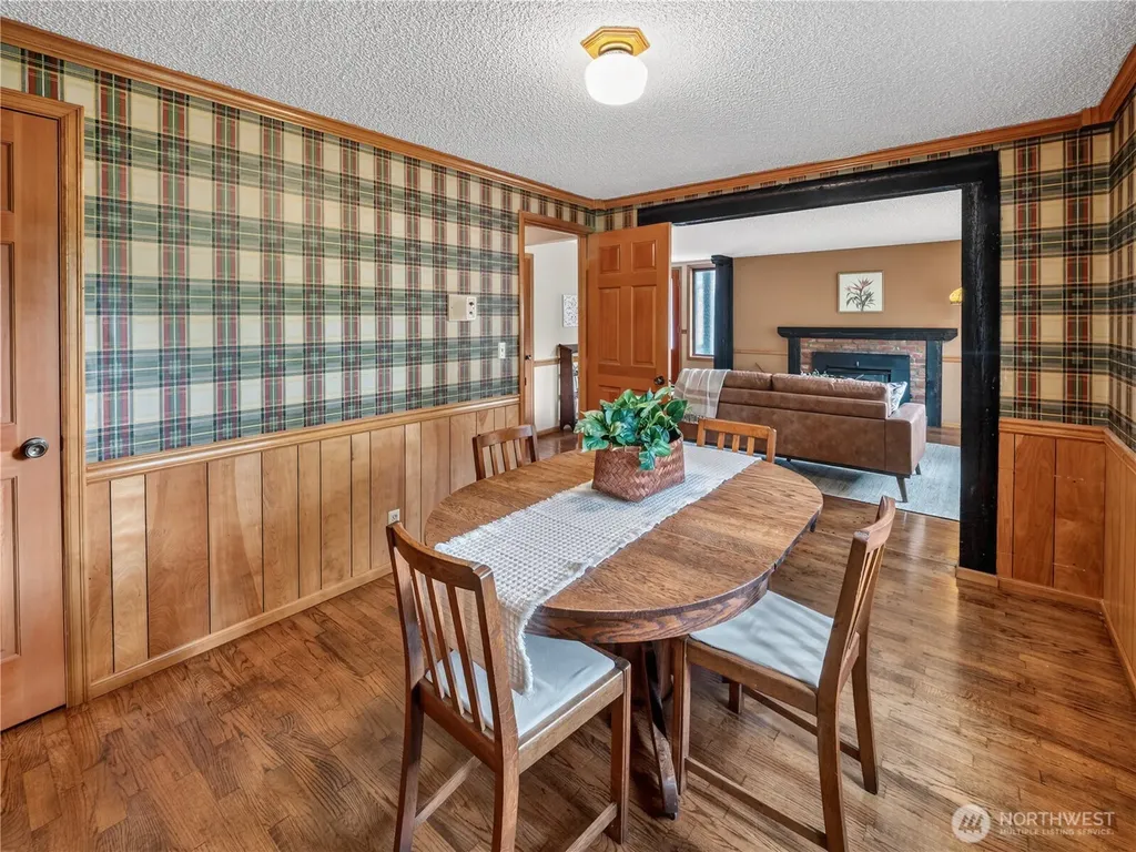 3306 217th Place SE Sammamish WA 98075
