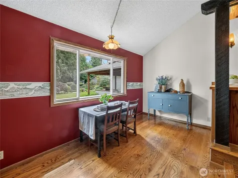 3306 217th Place SE Sammamish WA 98075