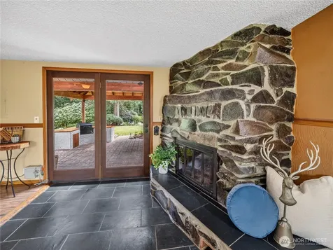 3306 217th Place SE Sammamish WA 98075