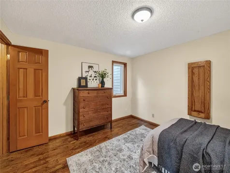 3306 217th Place SE Sammamish WA 98075