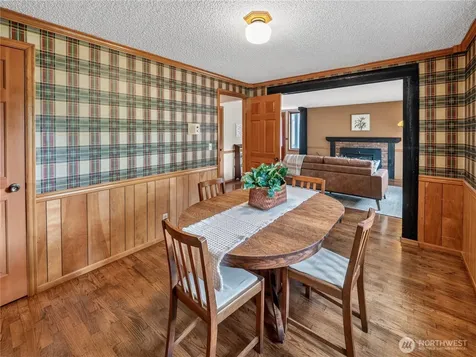 3306 217th Place SE Sammamish WA 98075