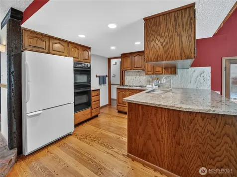 3306 217th Place SE Sammamish WA 98075