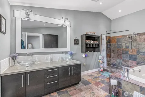 24716 NE 419th Street Amboy WA 98601