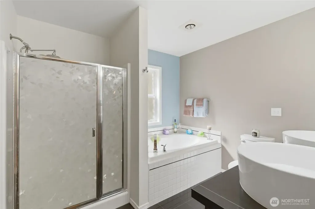 2155 Lost Creek Lane NW Bremerton WA 98312