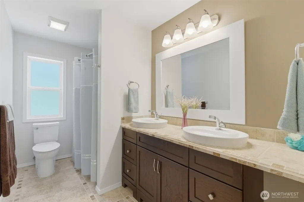 2155 Lost Creek Lane NW Bremerton WA 98312
