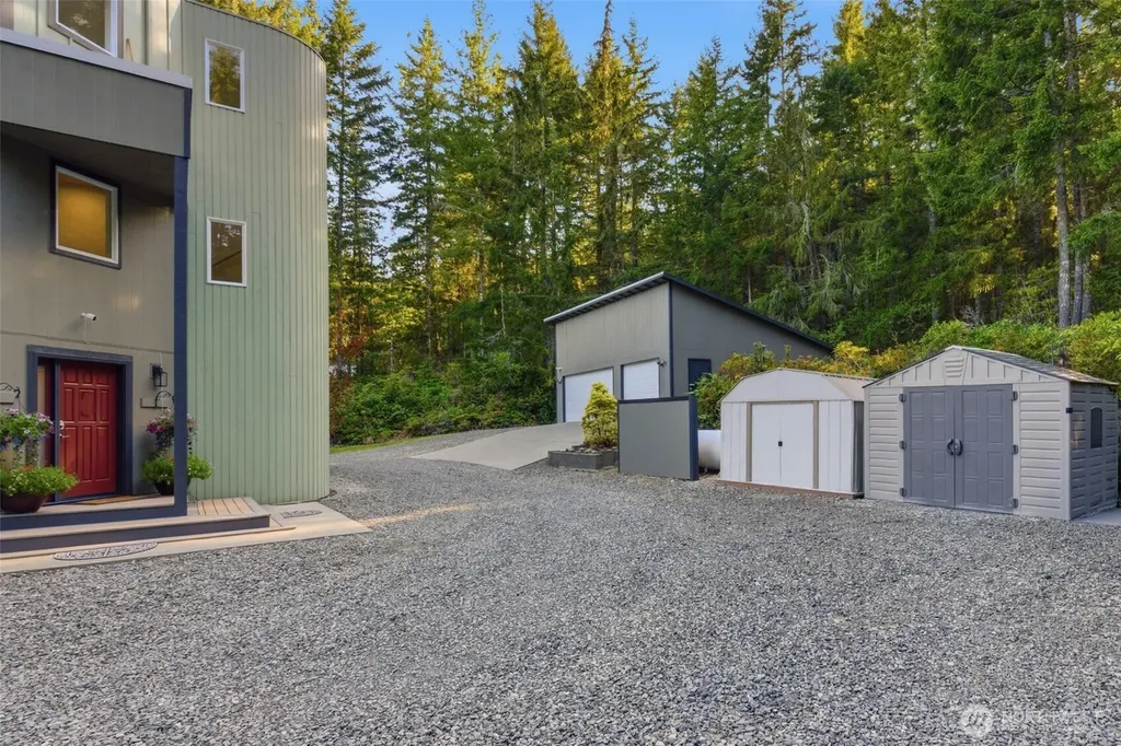 2155 Lost Creek Lane NW Bremerton WA 98312
