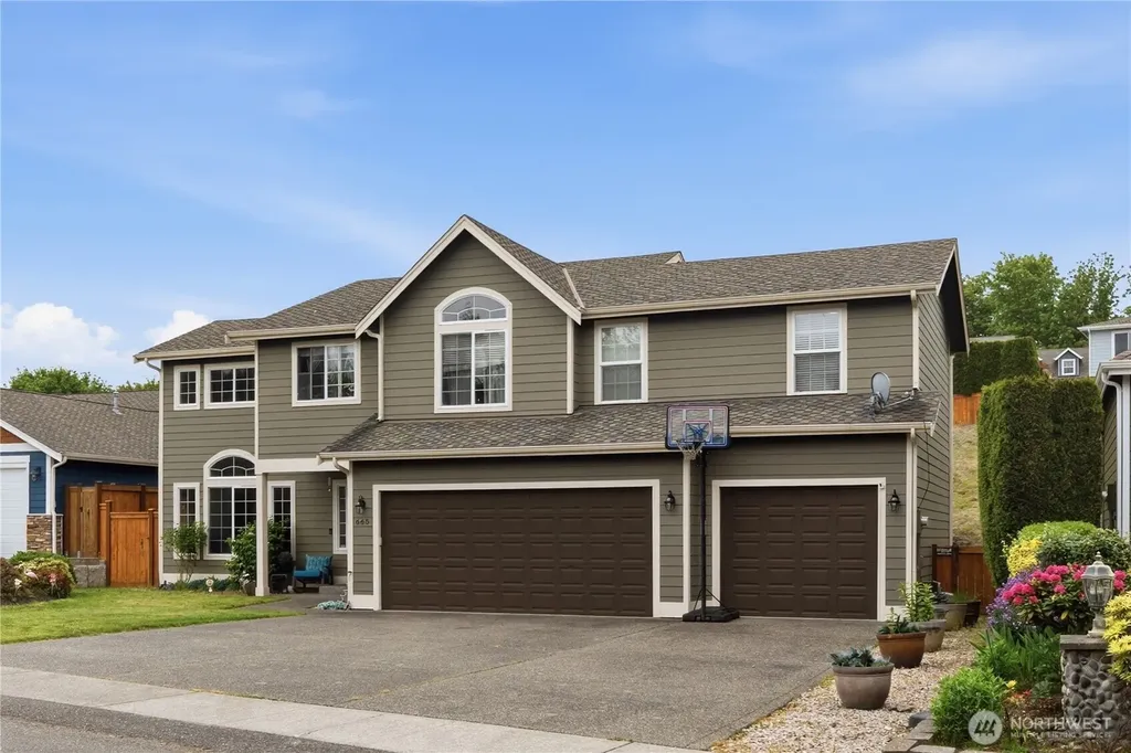 665 Tufts Avenue E Port Orchard WA 98366