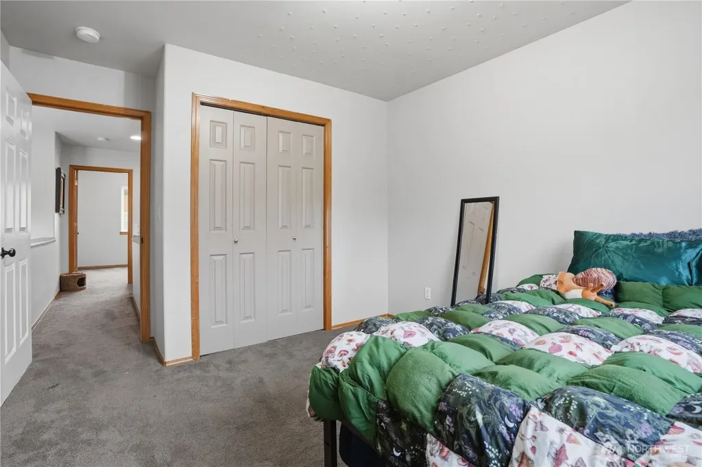 665 Tufts Avenue E Port Orchard WA 98366