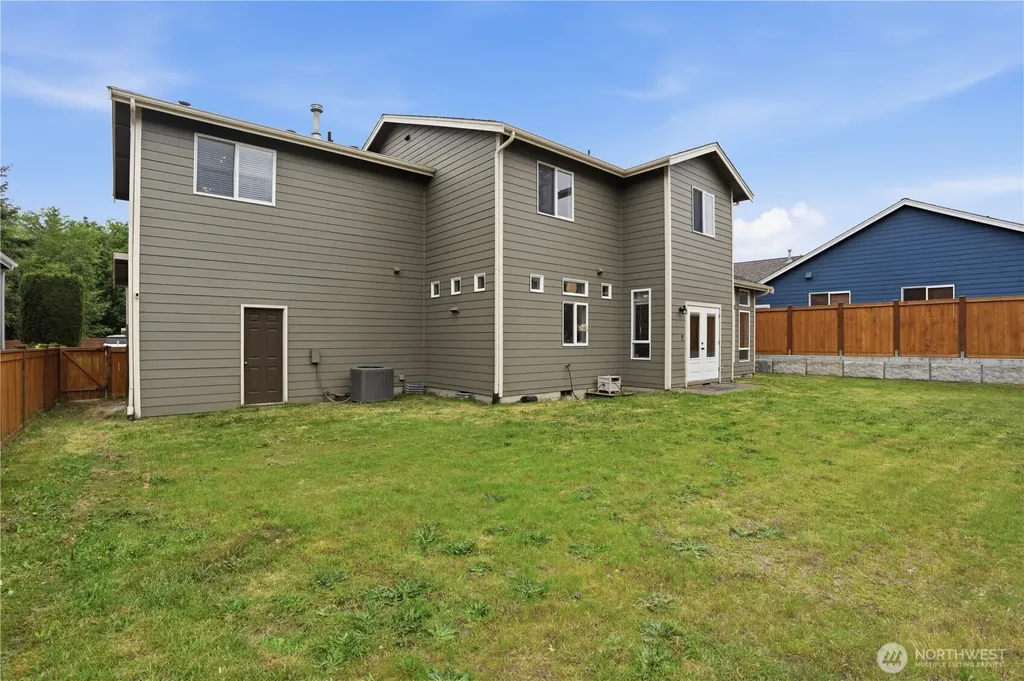 665 Tufts Avenue E Port Orchard WA 98366