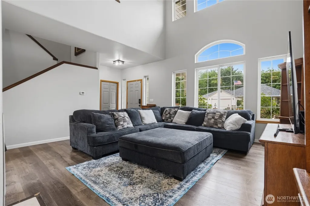 665 Tufts Avenue E Port Orchard WA 98366