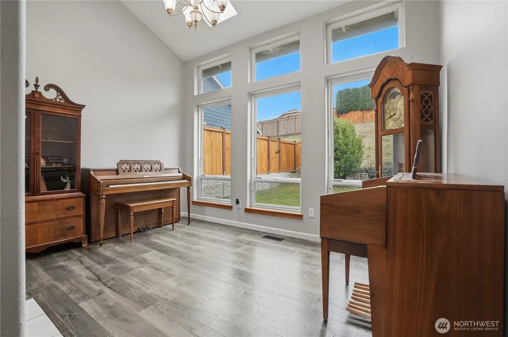 665 Tufts Avenue E Port Orchard WA 98366