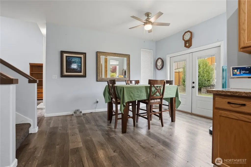 665 Tufts Avenue E Port Orchard WA 98366