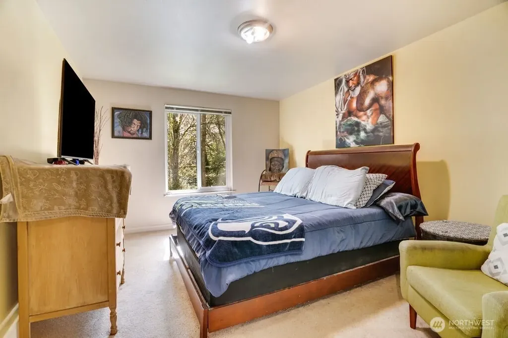 4525 S Henderson Street Seattle WA 98118