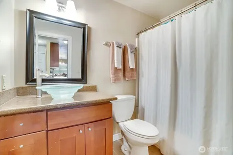 4525 S Henderson Street Seattle WA 98118