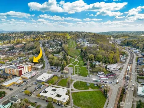 4525 S Henderson Street Seattle WA 98118