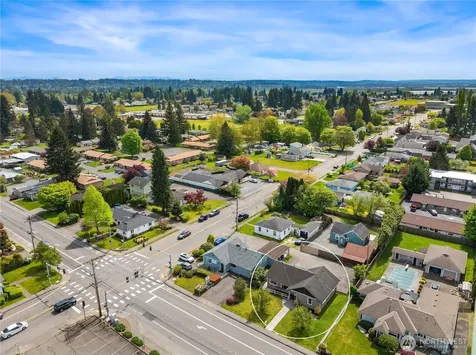 1628 Grove Street Marysville WA 98270