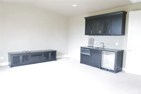 9723 NE 13th Street Clyde Hill WA 98004