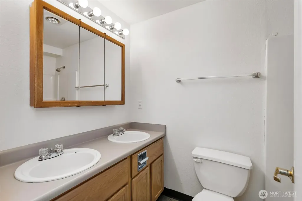 4719 NW Walgren Drive Silverdale WA 98383