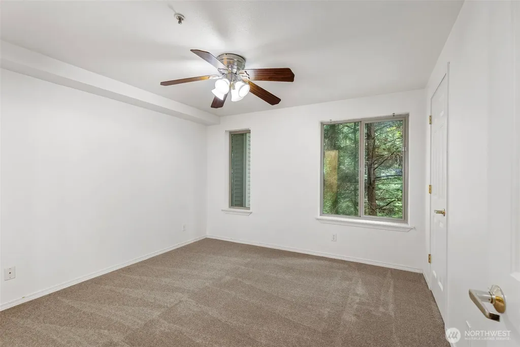4719 NW Walgren Drive Silverdale WA 98383