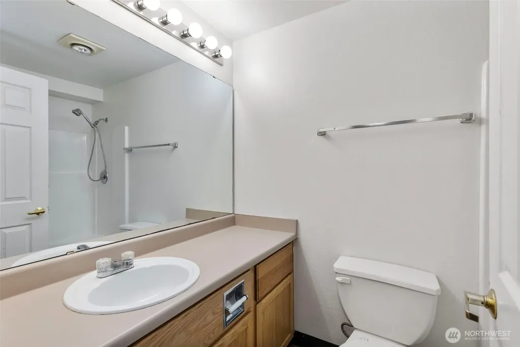4719 NW Walgren Drive Silverdale WA 98383