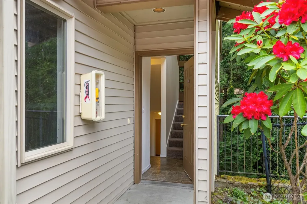 4719 NW Walgren Drive Silverdale WA 98383
