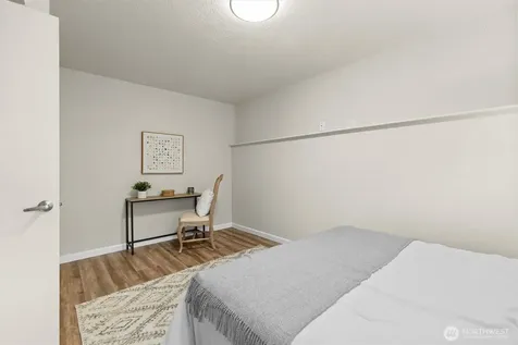 15919 NE 84th Avenue NE Kenmore WA 98028