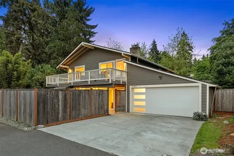 15919 NE 84th Avenue NE Kenmore WA 98028