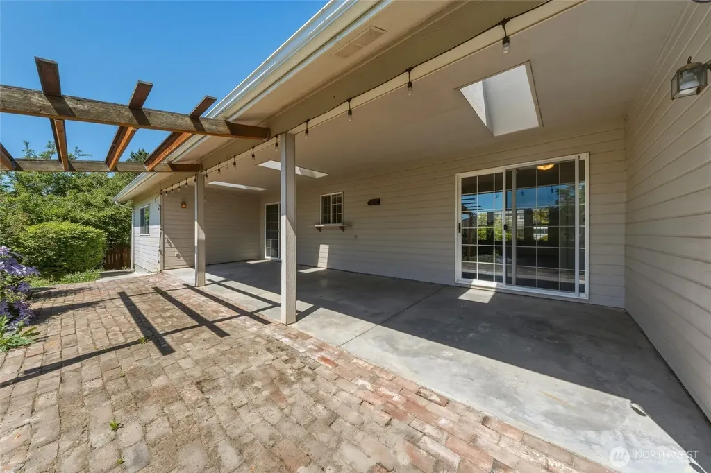 860 SE Sentry Drive College Place WA 99324