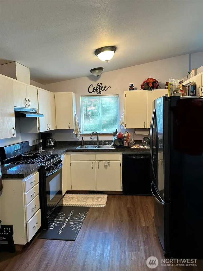1206 Crystal Lane Burlington WA 98233