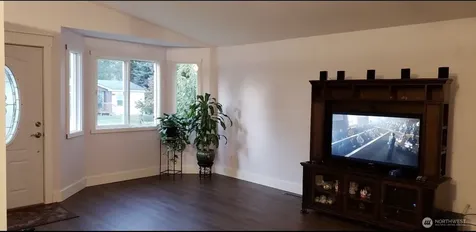 1206 Crystal Lane Burlington WA 98233