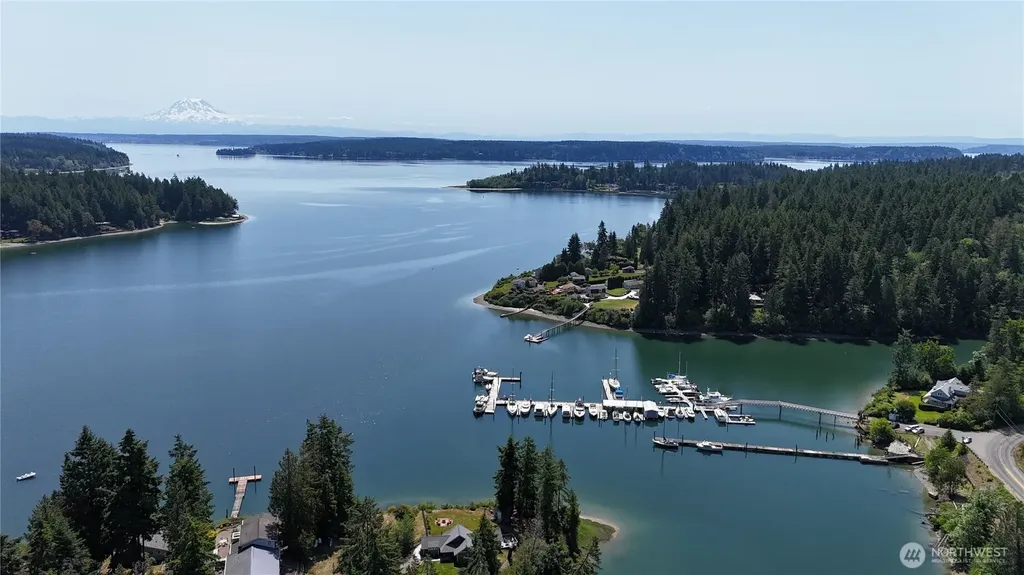 19789 Erickson Road SW Longbranch WA 98351