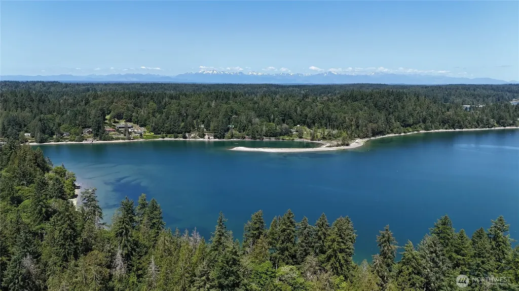 19789 Erickson Road SW Longbranch WA 98351
