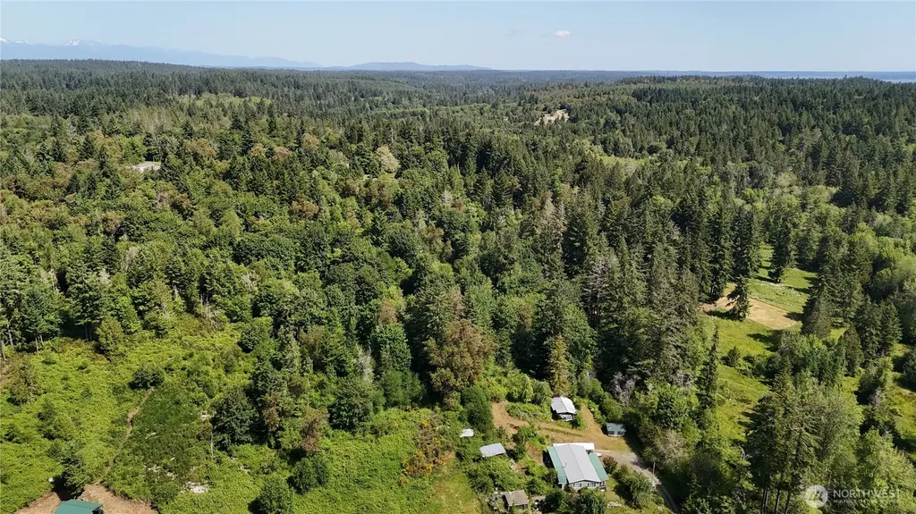 19789 Erickson Road SW Longbranch WA 98351