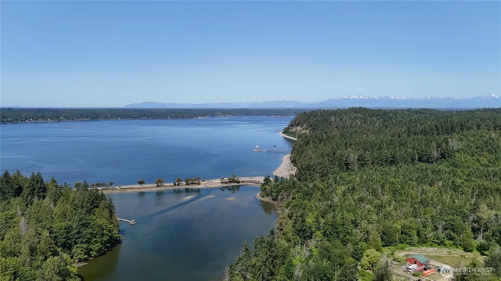 19789 Erickson Road SW Longbranch WA 98351
