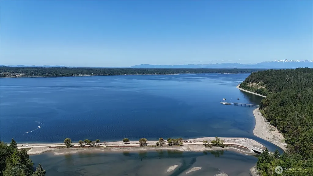 19789 Erickson Road SW Longbranch WA 98351