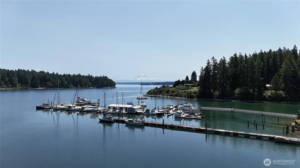 19789 Erickson Road SW Longbranch WA 98351