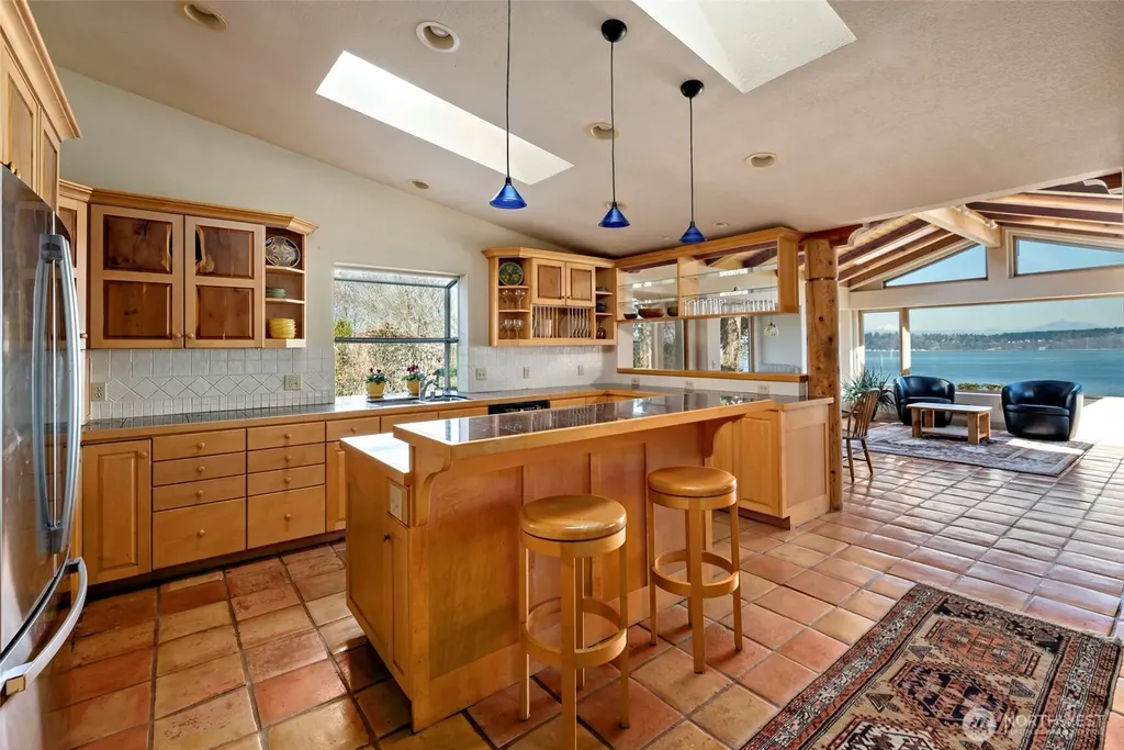 5477 Wilkinson Road Langley WA 98260