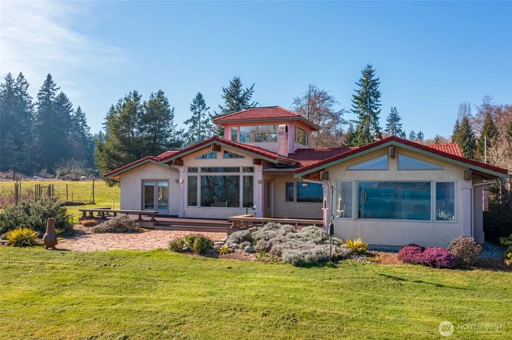 5477 Wilkinson Road Langley WA 98260