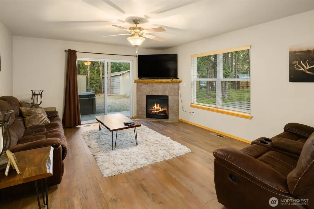 750 Evergreen Valley Loop Road Ronald WA 98940