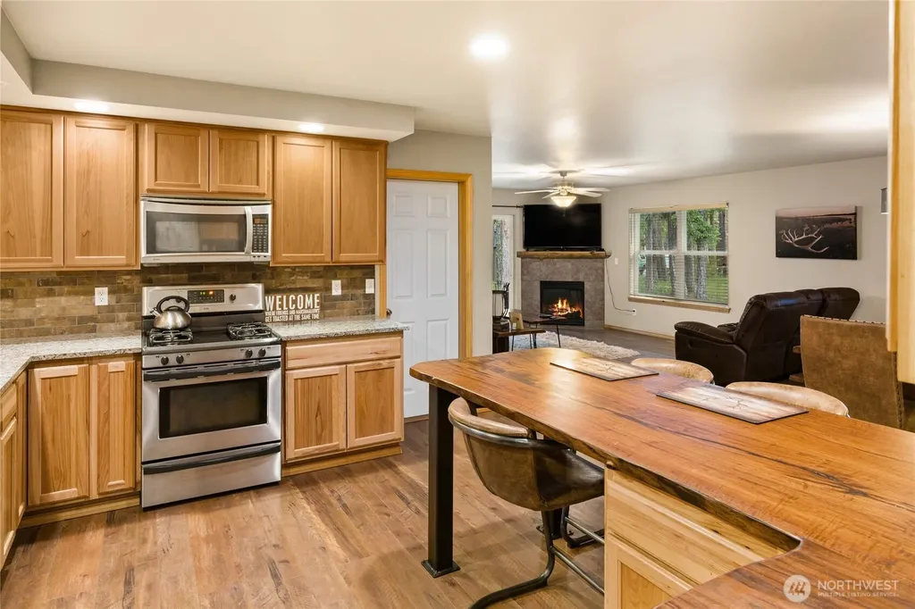 750 Evergreen Valley Loop Road Ronald WA 98940
