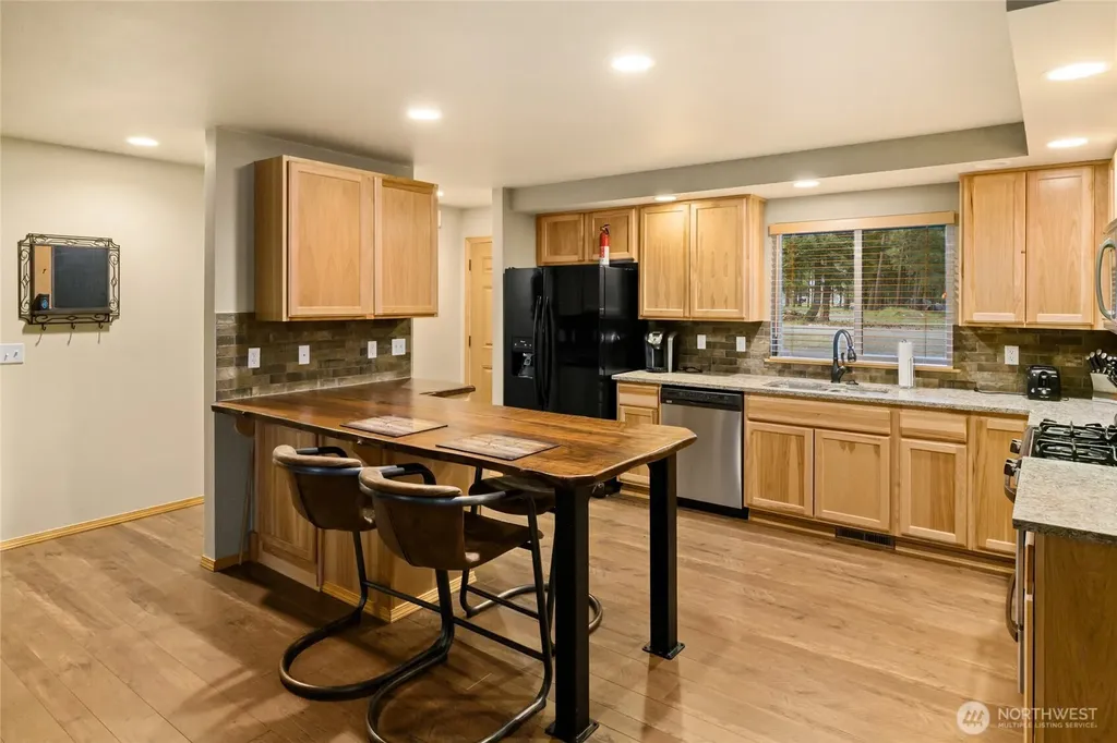 750 Evergreen Valley Loop Road Ronald WA 98940