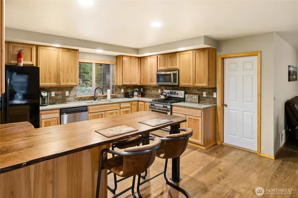 750 Evergreen Valley Loop Road Ronald WA 98940