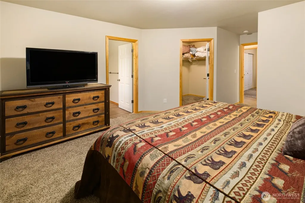 750 Evergreen Valley Loop Road Ronald WA 98940