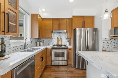 3131 SW Raymond Street Seattle WA 98126