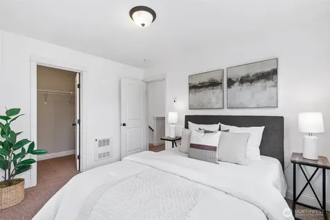 3131 SW Raymond Street Seattle WA 98126