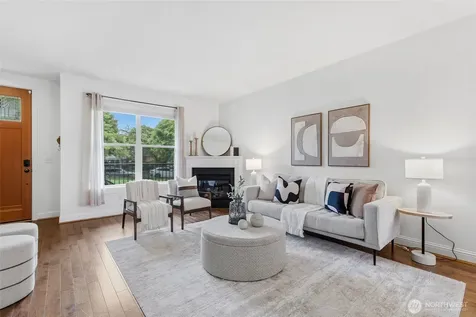 3131 SW Raymond Street Seattle WA 98126